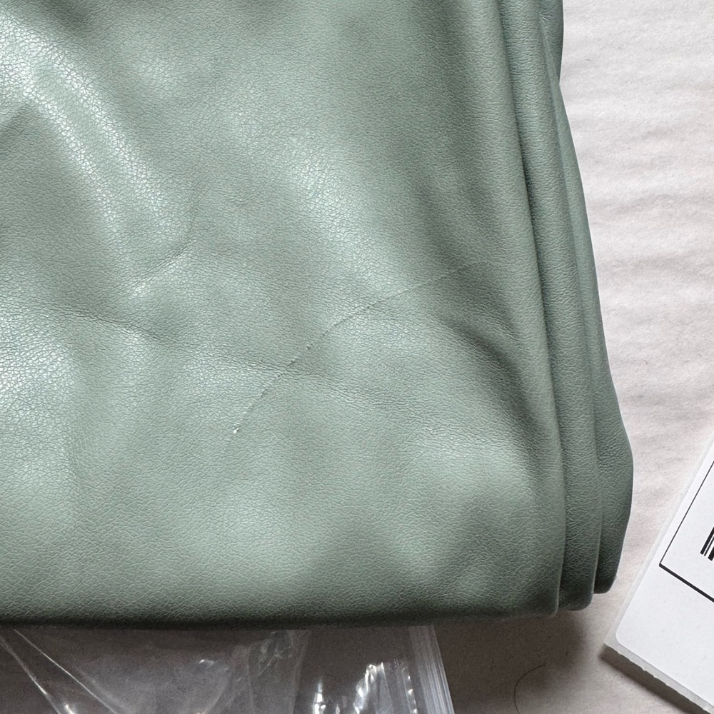FABLETICS Pastel Green Vegan Leather High-Waisted Legging size L - Picture 8 of 10